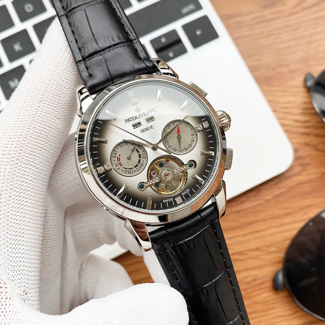 【High-end replica】💰1500! Patek Philippe - PATEK PHILPPE Type: [Cool] Men's Watch Case: 316 fine steel (high quality workmanship) Strap: Imported calfskin/316 fine steel (two options available) Movement: Imported Citizen 8215 modified deck mechanical movement (stable travel time) Material: Advanced reinforced coating mirror Size: diameter 43mm thickness 13mm